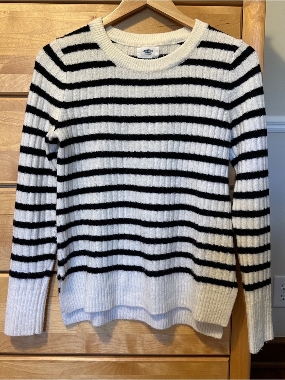Old Navy Striped Crewneck Sweater - White/Black
